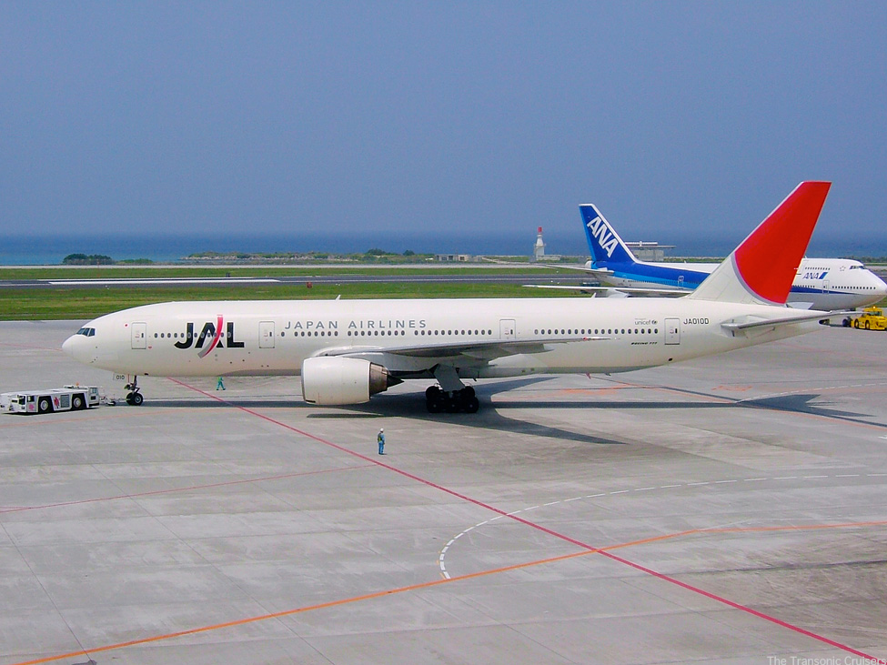写真画像　日本航空(JapanAirlines)JL JAL　ボーイング777-200(Boeing777-200) JA010D