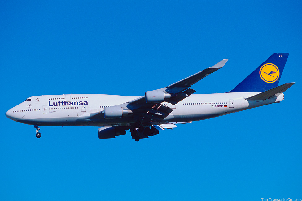 写真画像　ルフトハンザドイツ航空(Lufthansa)LH DLH　ボーイング747-400(Boeing747-400) D-ABVP