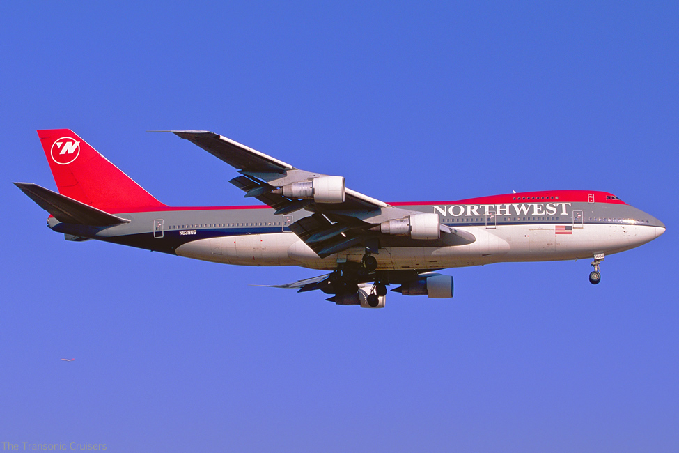 写真画像　ノースウェスト航空(NorthwestAirlines)NW NWA　ボーイング747-200B(Boeing747-200B) N638US
